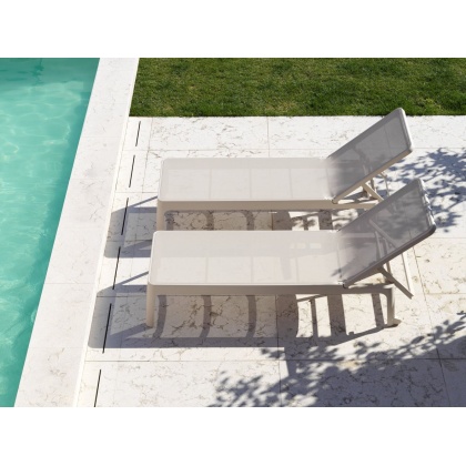 PLANO, шезлонг-лежак пластиковый с текстиленом (corda/бежевый)