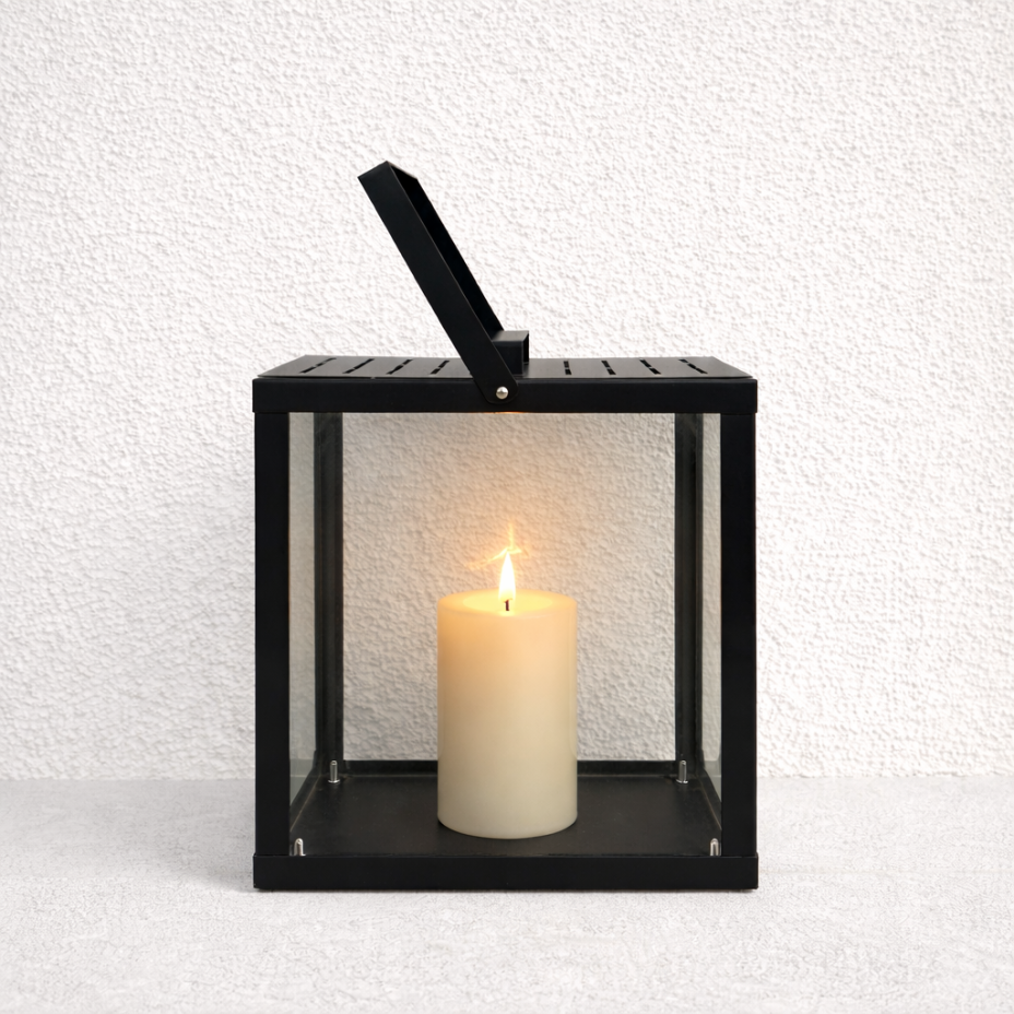 Декоративный подсвечник-фонарь