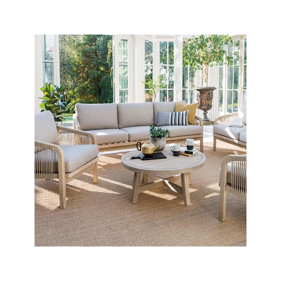 Комплект деревянной мебели Ravona с трехместным диваном