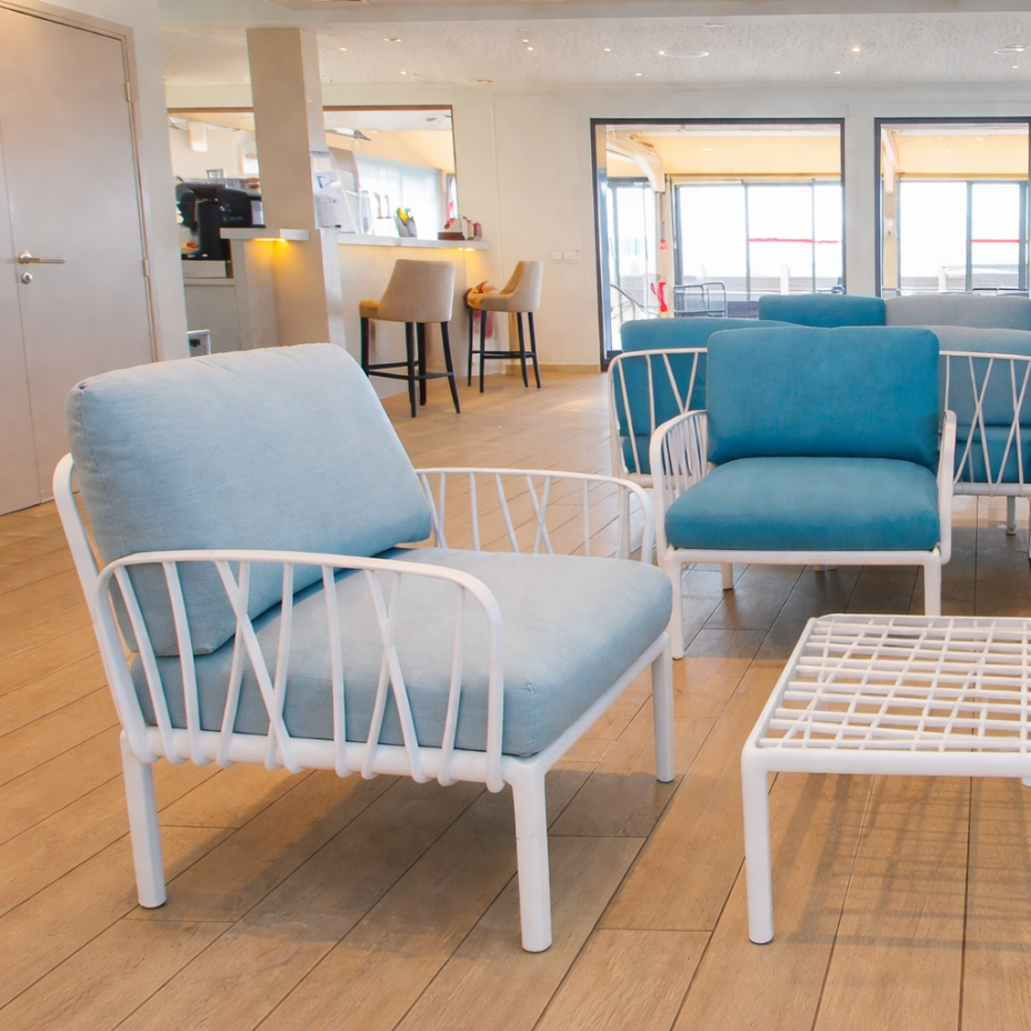 KOMODO POLTRONA, лаунж-кресло (bianco/белый, подушка лед Sunbrella)