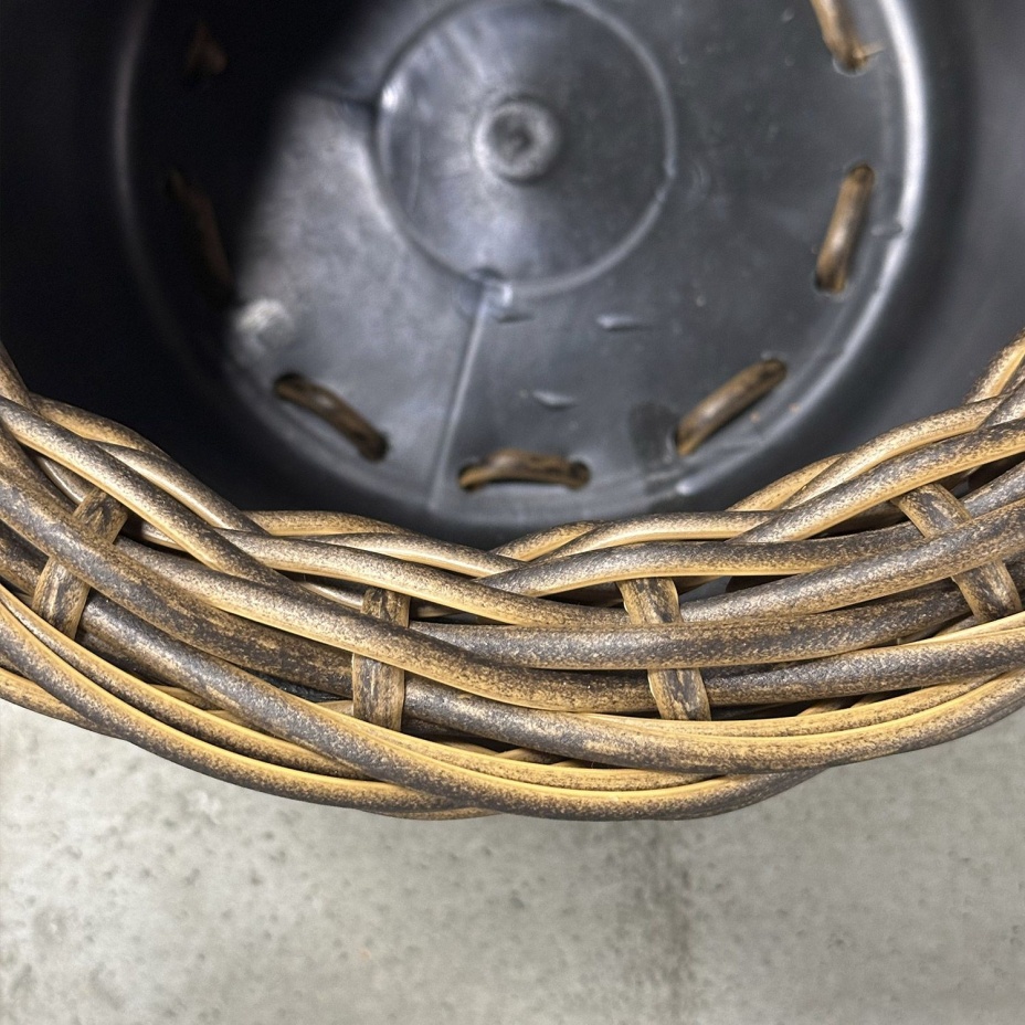 Кашпо  NEO 12л, d=27см (лесной орех)