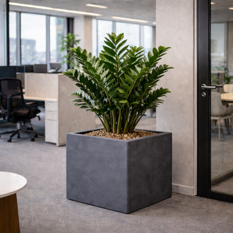 Кашпо CONCRETIKA КВАДРО 50x50x50 (БАЗАЛЬТ)