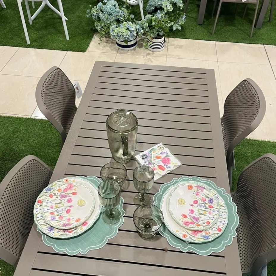 Cube, стол пластиковый обеденный 120x70 см (tortora/тортора)